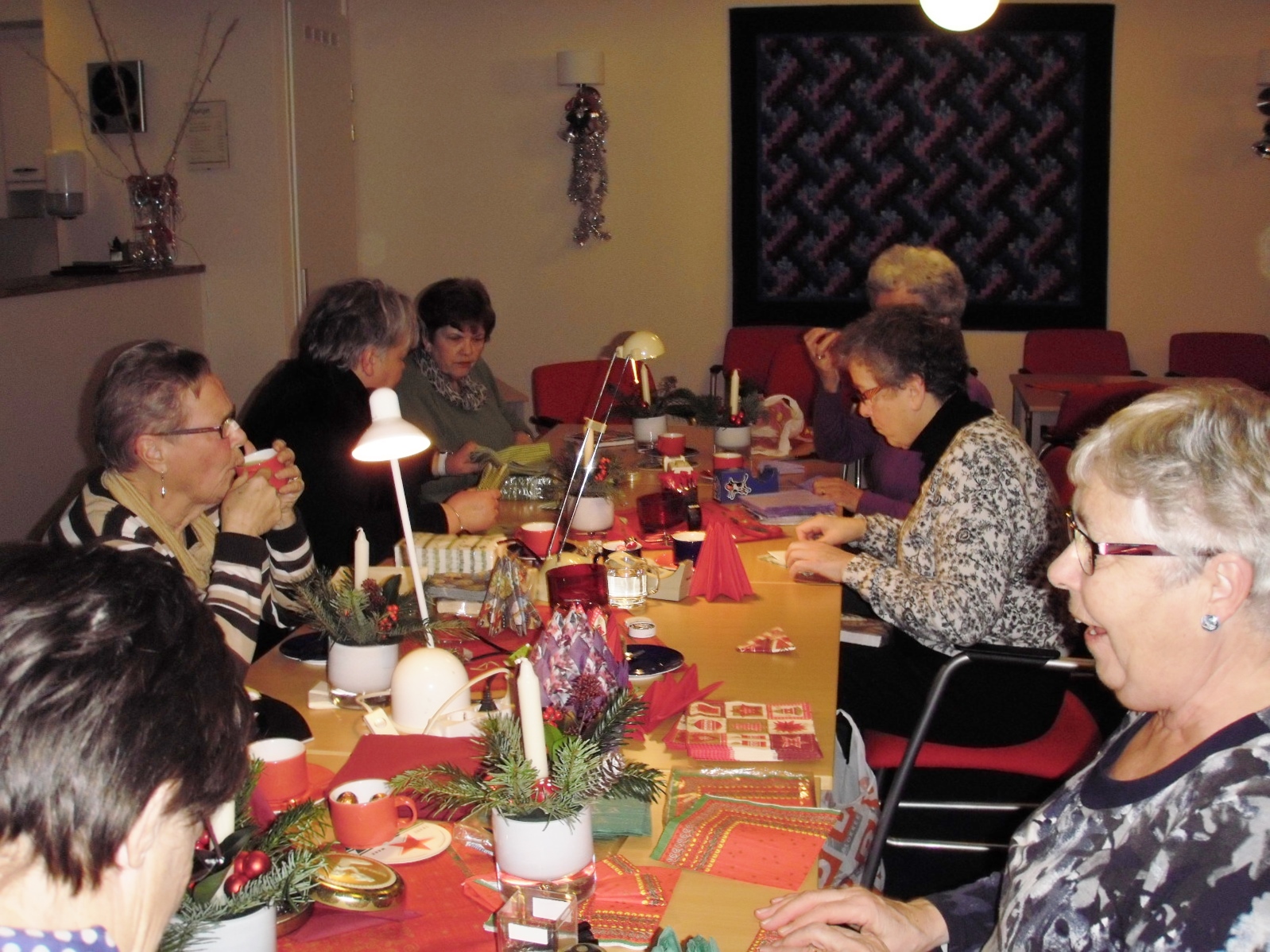 Bewoners bij een bijeenkomst